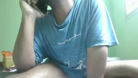 Snapshot of g0lu_ chatting on 01.11.25 Nunnu online show from 01.11.25