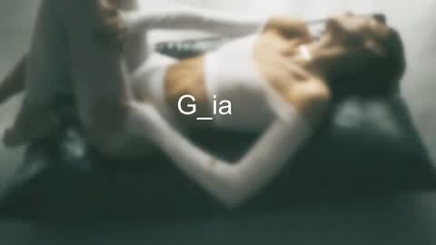 Snapshot of g_ia chatting on 01.06.25 G online show from 01.06.25