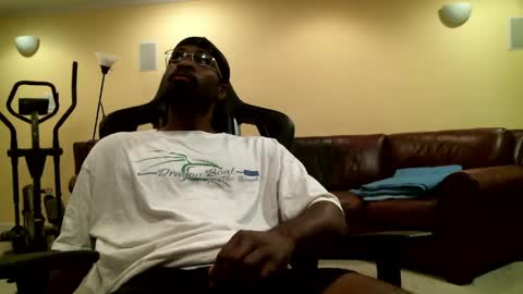 Snapshot of gabbc18 chatting on 04.29.26 James online show from 04.29.26