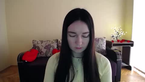 Jaklin online show from 04.06.26