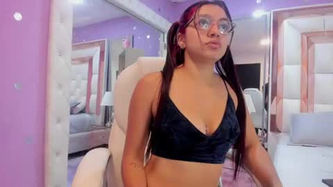 Snapshot of gabby_monroe chatting on 06.22.26 Gabby online show from 06.22.26