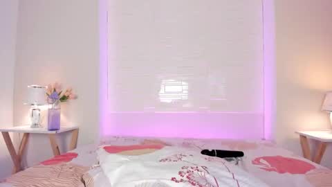 Snapshot of gabbyowenn chatting on 02.20.26 Gabby online show from 02.20.26