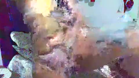 Snapshot of gabibrasil chatting on 12.22.25 gaby layla online show from 12.22.25