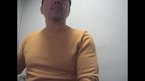 Snapshot of gabriel9_2003 chatting on 05.04.26 gabriel9_2003 online show from 05.04.26