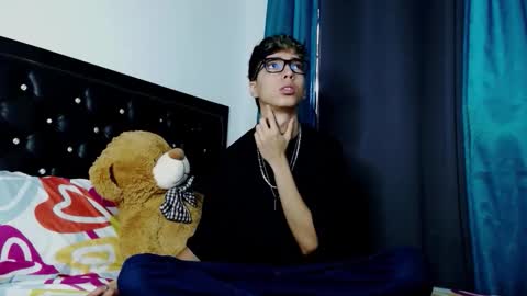 gabriel_x18 online show from 02.09.26