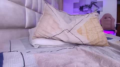 gabriela online show from 09.24.25