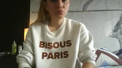 Gabriela Miller online show from 01.09.26