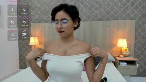 Snapshot of gabriela_vargas chatting on 04.26.26 Gabriela Vargas online show from 04.26.26
