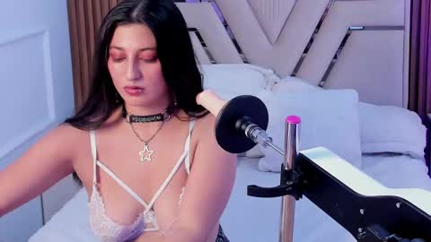 Snapshot of gabrielakassi chatting on 03.12.25 Gabriela Kassi online show from 03.12.25