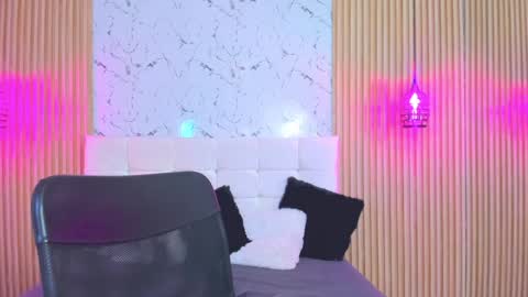 Snapshot of gabrielam_ms chatting on 01.15.25 Gabriela Evans MS online show from 01.15.25