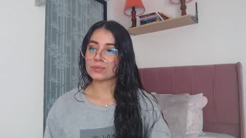 GabrielaRossa online show from 02.25.25