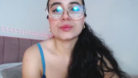 Snapshot of gabrielarossa chatting on 04.29.26 GabrielaRossa online show from 04.29.26