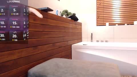 Snapshot of gabriell_ramirez_ chatting on 02.17.25 gabriell_ramirez_ online show from 02.17.25