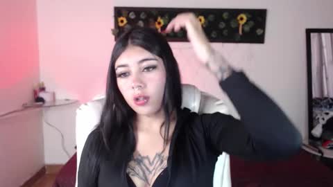 Snapshot of gabriella_live_ chatting on 09.25.25 gabriella_live_ online show from 09.25.25