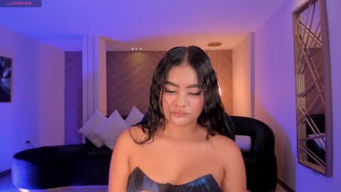 Gabriella Lee online show from 02.06.25