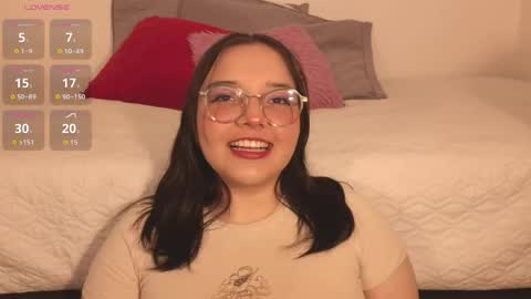 Snapshot of gaby99_ chatting on 05.28.26 Gabyy online show from 05.28.26