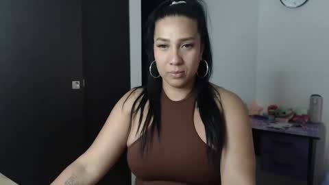 Gaby Blue online show from 11.21.25