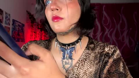 IG  gaby doll woo online show from 02.22.25