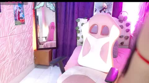 Snapshot of gaby_tailor_ chatting on 02.03.25 Gaby online show from 02.03.25