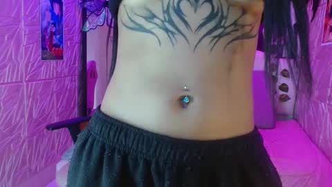 Snapshot of gaby_tailor_ chatting on 03.08.25 Gaby online show from 03.08.25