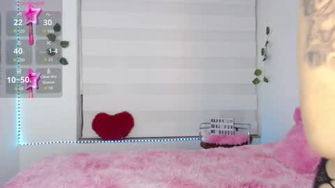 Snapshot of gaby_tailor_ chatting on 09.09.25 Gaby online show from 09.09.25