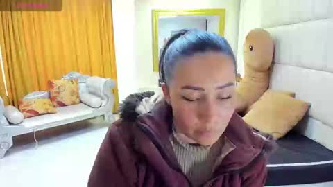 Snapshot of gaby_trent chatting on 03.12.25 gabriela online show from 03.12.25