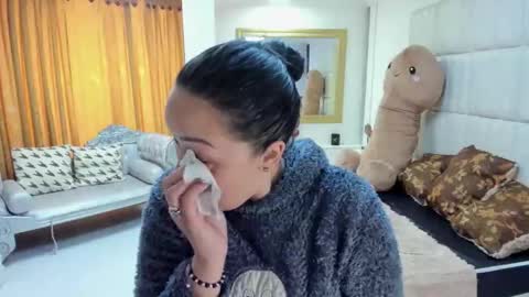 Snapshot of gaby_trent chatting on 11.04.25 gabriela online show from 11.04.25