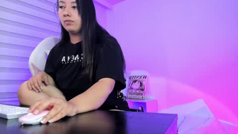 Gabriela Miller online show from 12.11.24