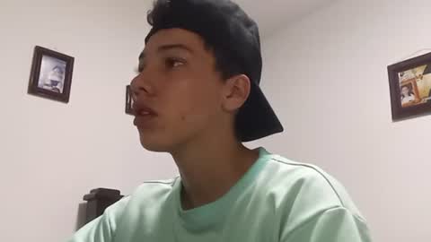 Snapshot of gadiel_sex chatting on 09.29.25 gadiel_sex online show from 09.29.25