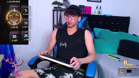 gael_jones online show from 10.14.25