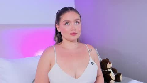 Gaia Baker  online show from 04.29.26