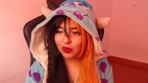 Kate 3 online show from 09.19.25