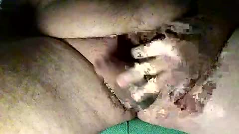 Stutzen online show from 12.20.24