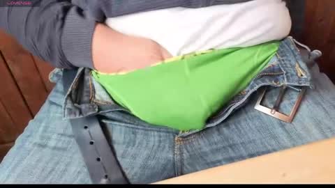 Stutzen online show from 04.21.26