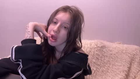 GaamachuuUlfinaa online show from 11.23.25