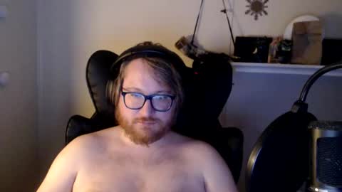 Snapshot of gamer_dong_water chatting on 05.09.26 Gamer Dad online show from 05.09.26
