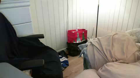 Snapshot of gaotter chatting on 01.02.25 GAotter online show from 01.02.25