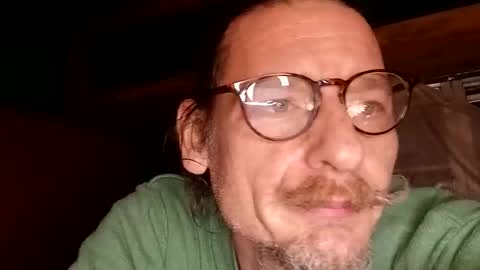 Snapshot of gapegasp chatting on 11.03.25 gapegasp online show from 11.03.25