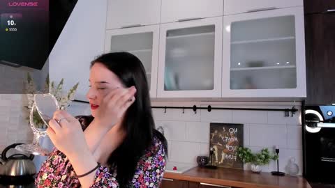 Violla online show from 02.05.25