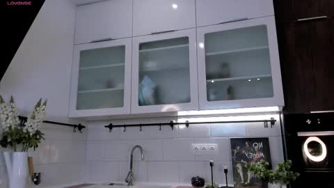 Violla online show from 02.13.25