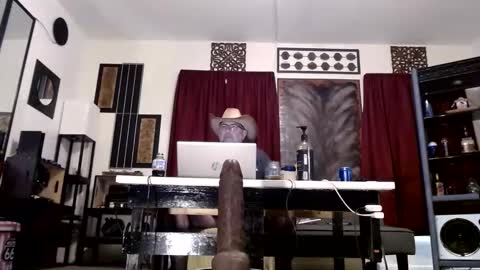 Snapshot of gatewaylaptop2019 chatting on 11.23.25 gatewaylaptop2019 online show from 11.23.25