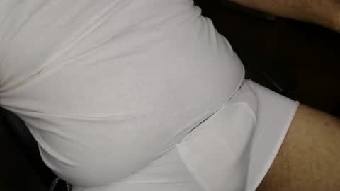 Snapshot of gato27cam chatting on 04.25.26 Marco online show from 04.25.26