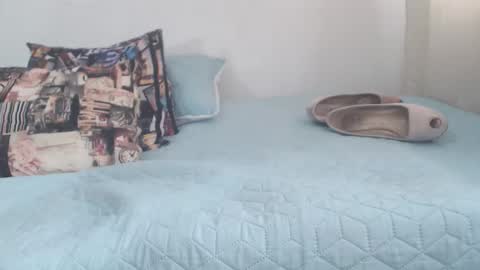 Snapshot of gatosex70 chatting on 02.14.25 Lucy Fernanda online show from 02.14.25