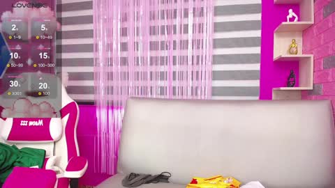  GAVY GREY  online show from 03.11.25