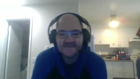 Snapshot of geekgamer41 chatting on 10.10.25 geekgamer41 online show from 10.10.25