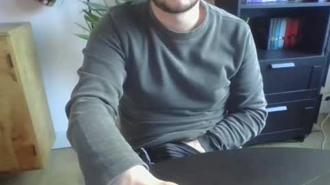 Snapshot of geiljongetje1991 chatting on 10.25.25 geiljongetje1991 online show from 10.25.25