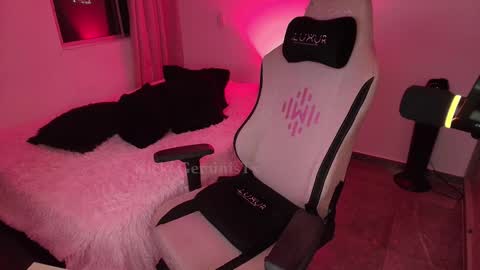 geminis11 online show from 12.18.25