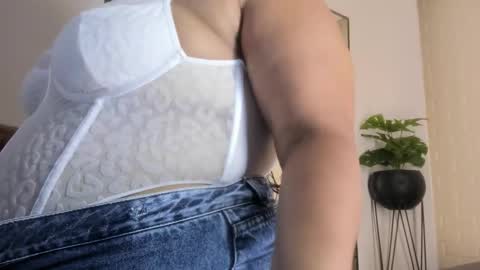 geminis muentes online show from 11.20.25