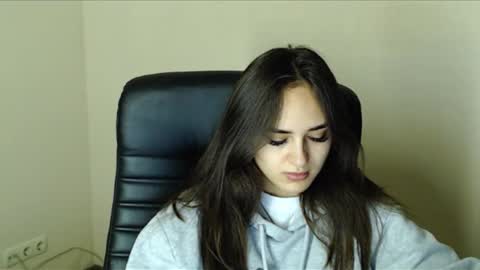 Gemma online show from 10.31.25