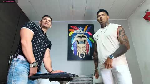 Snapshot of gendersonfit chatting on 01.02.25 gendersonfit online show from 01.02.25